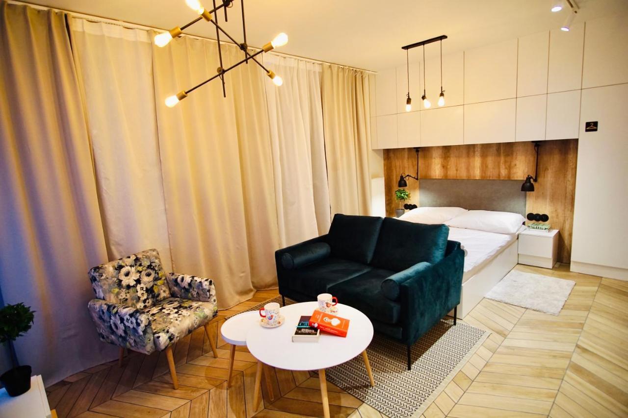 One Apartamenty Gasiorowskich 4 Poznan Ngoại thất bức ảnh