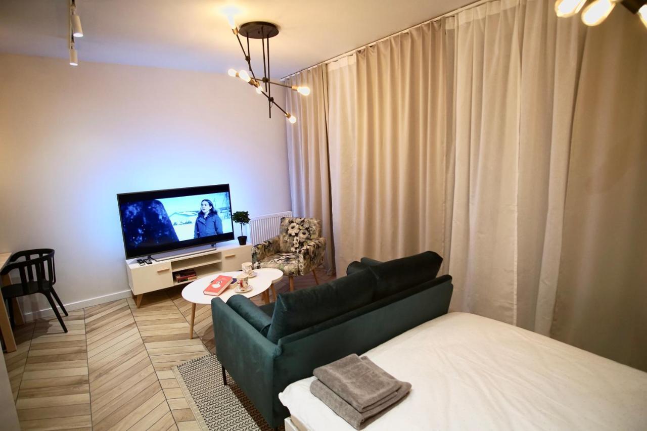 One Apartamenty Gasiorowskich 4 Poznan Ngoại thất bức ảnh